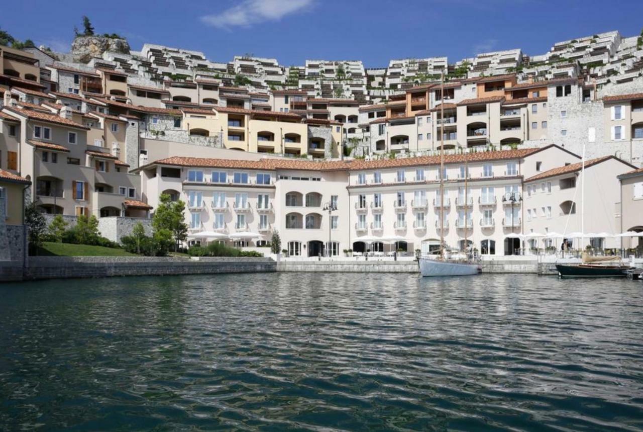 Portopiccolo Luxury Penthouse Apartment Sistiana Exterior photo